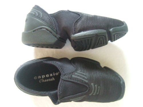 Buy Capezio Child's Cheetah Flexible Slip-On Dansneaker - Size 5 by Capezio