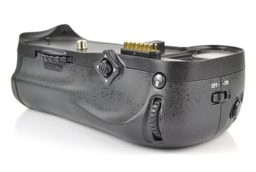 MB-D10 Power Grip for Nikon D300 D300s D700 DSLR Digital Camera with Car Adapter + IR Remote Contro MB-D10 Power Grip for Nikon D300 D300s D700 DSLR Digital Camera with Car Adapter + IR Remote Contro