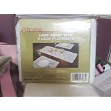 DG Home Lace scarf with 2 lace placemats by 