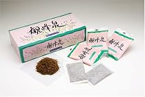 健康屋さん 観峰泉 1ケース 18パック（18&times;2包）入り 【天然植物100％ 生薬入浴剤】