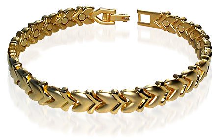 Magnetic Alloy Link Yellow Gold Heart Bracelet 7.5″ Long with Fold over Clasps