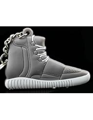 Single Detail Page Misc: Yeezy Boost 750 Wolf Grey Kanye West Sneakers Shoes 2D Keychain Keyring - Fat Garage