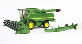 Bruder 02132 - John Deere Mähdrescher T670i