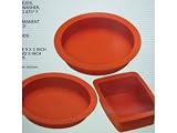 Review   / KitchenAid 3 Piece Silicone Bakeware Set RED