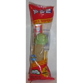 Star Wars Yoda PEZ Dispenser by star War Pez