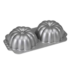 Nordic Ware 58148 3D Great Pumpkin Pan by Nordic Ware