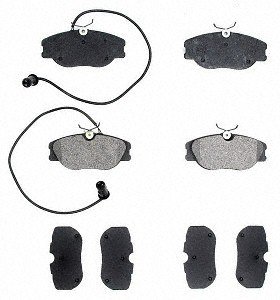 Raybestos PGD590M Disc Brake Pad Set