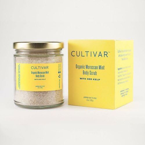 Organic Black Coffee Scrub with Cardamom, Coriander, Clove and Cinnamon