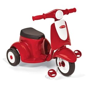 Radio Flyer Classic Lights and Sound Trike by Radio Flyer