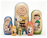 RUSSIAN CHARLIE BROWN PEANUTS GANG MATRYOSHKA 7 PIECE NESTING DOLL ***