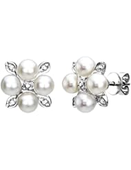 14k White Gold 4-5mm White Hand-pick Genuine Cultured Freshwater Pearl High Luster AAA Quality Stud Earring. Great for All Occasions.