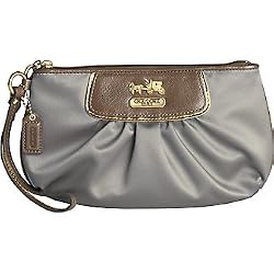 Coach Amanda Large Capacity Wristlet Bag Purse 42032 Silver