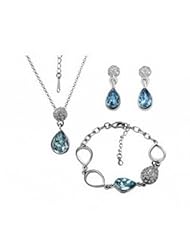 XiangGang ShaoGi 18k White Gold, Round Diamond Ball Fashion Sets, White And Green - 18 inch