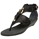 BCBGMAXAZRIA Women's Vicky T-Strap Sandal