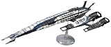 Dark Horse Deluxe Mass Effect: SSV Normandy Ship Replica