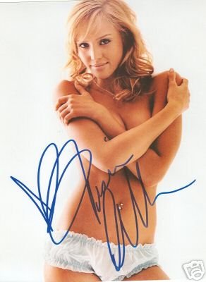 Gorgeous Jessica Alba Semi Topless Gorgeous Jessica Alba Semi Topless