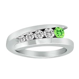 Sterling Silver 5 Stone Graduated Channel Set Round Diamond & Emerald Accented Wedding Ring (1/2 cttw, H-I, SI)