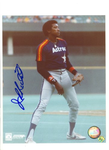 J.R. Richard Autographed Houston Astros 8x10 Photo