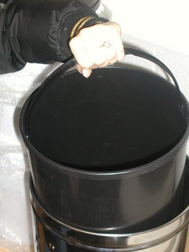 UZO1TM STAINLESS STEEL INFRARED TOUCHLESS TRASHCAN WITH AUTOMATIC OPENING LID (11.1 Gallon Capacity W / Heavy Gauge Steel & Inner Plastic Bucket) SUPERIOR QUALITY