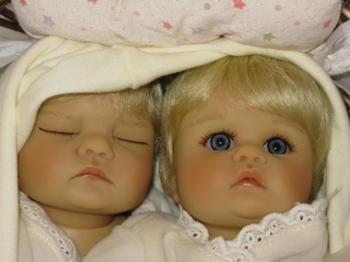 Gotz Collectible Twins Twin Life-like Baby Dolls 12