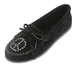 Kilty Suede W/Peace Sign Minnetonka Moccasin in Black Womens