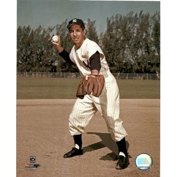 Phil Rizzuto New York Yankees Fielding Pose 8x10 Photo