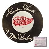 Gordie Howe Detroit Red Wings Autographed Hockey Puck