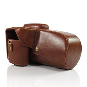ZuGadgets Tan Luxurious PU Leather Camera Case Bag Holder Holsters for Canon EOS 5D Mark III (7655-1)