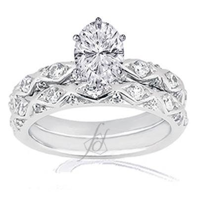 1.80 Ct Oval Shaped Diamond Wedding Rings Set SI3-G EGL