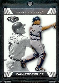 2007 Topps Co-Signers #47 Ivan Rodriguez Detroit Tigers Baseball Card - Mint Condition - In Protective Display Case !