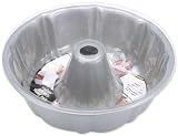 Wilton Recipe Right Fluted Tube Pan