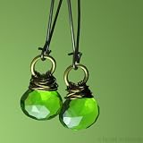 Olivine - Uwea Wahi Earrings - handmade wirewrap dangles in bronze