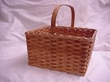 Amish Handmade Rustic Home Casserole Carrier Basket. Measures 12 1/2