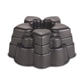 Berndes Die-Cast Aluminum Nonstick Heart Cake Pan by Berndes