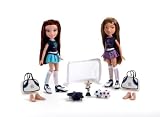 Bratz Play Sportz Teamz Soccer - Yasmin & Roxxi