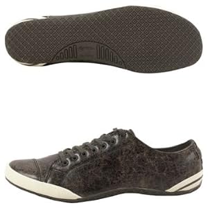 Buy Converse Delux Lace Ox Black sneakers by var goTwisterProductImageStrings = new Object();goTwisterProductImageStrings['prodImageNotAvailTextNoColor'] = 