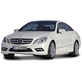 Bburago 43027 - Mercedes Benz E-Klasse Coupe, scala1:32 Bburago 43027 - Mercedes Benz E-Klasse Coupe, scala1:32