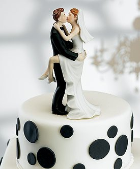 Wedding Bride and Groom Kissing Couple Cake Topper