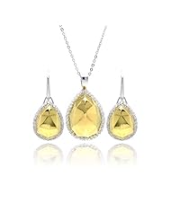 Nickel Free Sterling Silver Necklace & Earring Sets 4 Toned Hammered 14K Gold Plated Oval Set Necklace Length: 36.9mm Width: 22 mm Stones: Cubic Zerconia Weight: 7.5Grams Adjustable Chain Included Earrings Length:4.7mm Width: 17.1 mm Stones: Cubic Zerconia Weight: 10.3 Grams