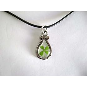 4 Leaf Clover Tear Drop Pendent Necklace
