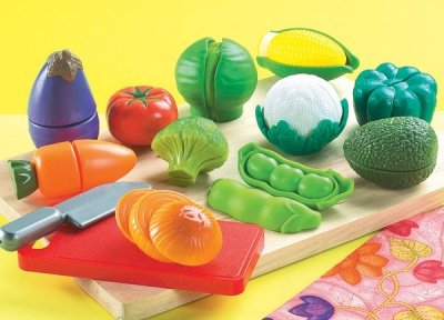 Childrens Toyshop  Toys : Small World Toys Peel 'N' Play Vegetables