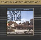 Revue The Modern Jazz Quartet  / At Music Inn, Guest Artist Sonny Rollins