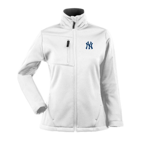 New York Yankees Women's White Traverse Bonded Soft Shell Jacket