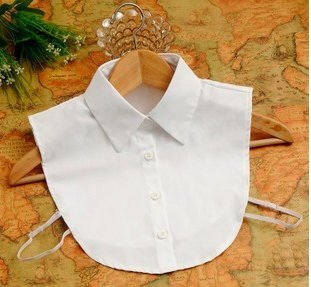 つけ襟 付け襟 シンプル ブラウス シャツ 4つボタン ホワイト 白 ビジュー 蝶蝶 ギンガムチェック 赤 青 黒