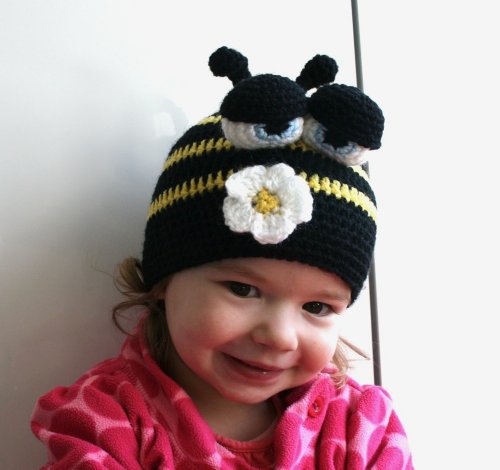 Crochet pattern busy bee beanie (47) 5 sizes newborn to adult (crochet hats)