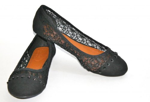 Twisted Womens Lindsay Floral Crochet Ballet Flat with Pointy Pyramid Studs