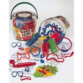 Alex Toys Dough Faces - Soft Modeling Dough Kit by Alex Toys