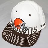 Cleveland Browns Reebok White 2010 Sideline Player Pro Shape Flat Brim Flex Hat - Large-XL