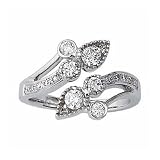 3/4ct tw diamond modern vintage right hand ring (14K Gold)