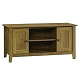 Traditional Shaker Tv Stand